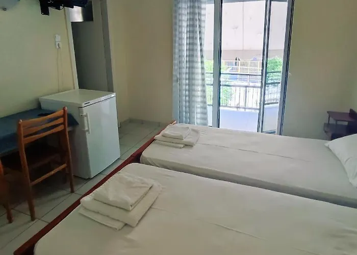 Hotel περσεφονη 2*